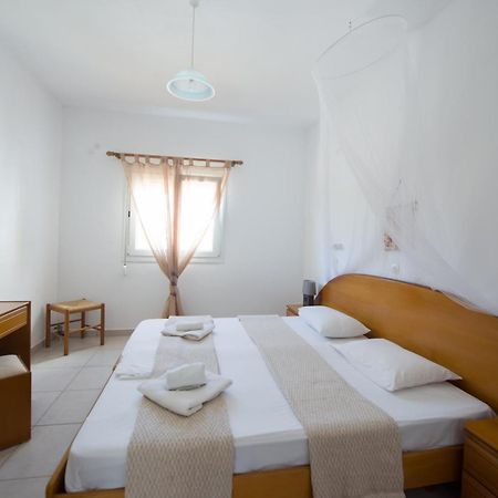 S&C Kosmos Beach Resort Roda  Ngoại thất bức ảnh
